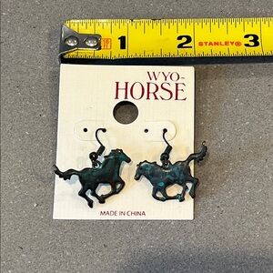 Wyo-Horse Horse Earrings